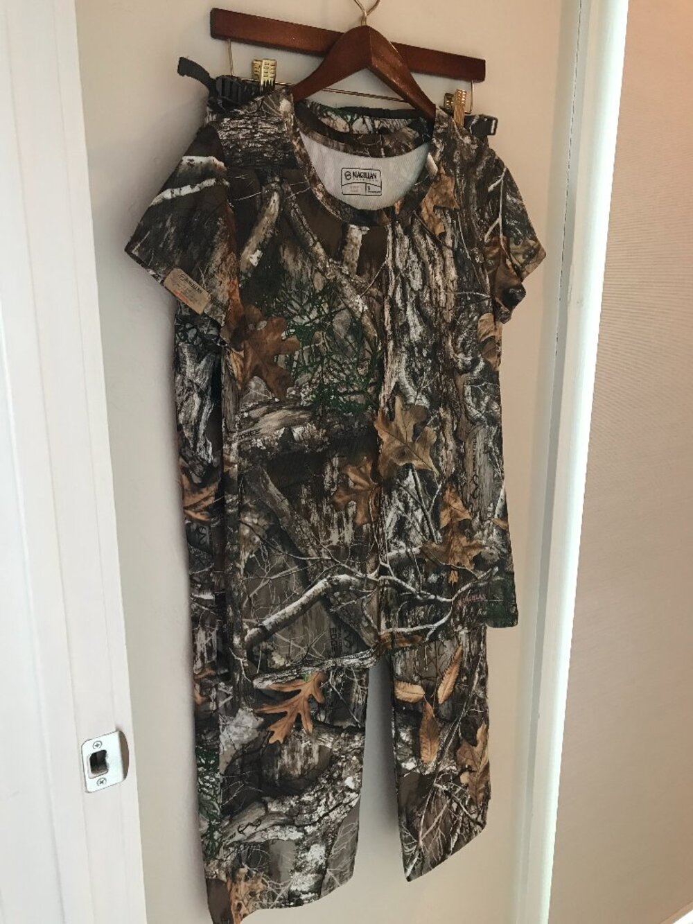 MAGELLAN REALTREE HUNTING GEAR CAMO SET SIZE S